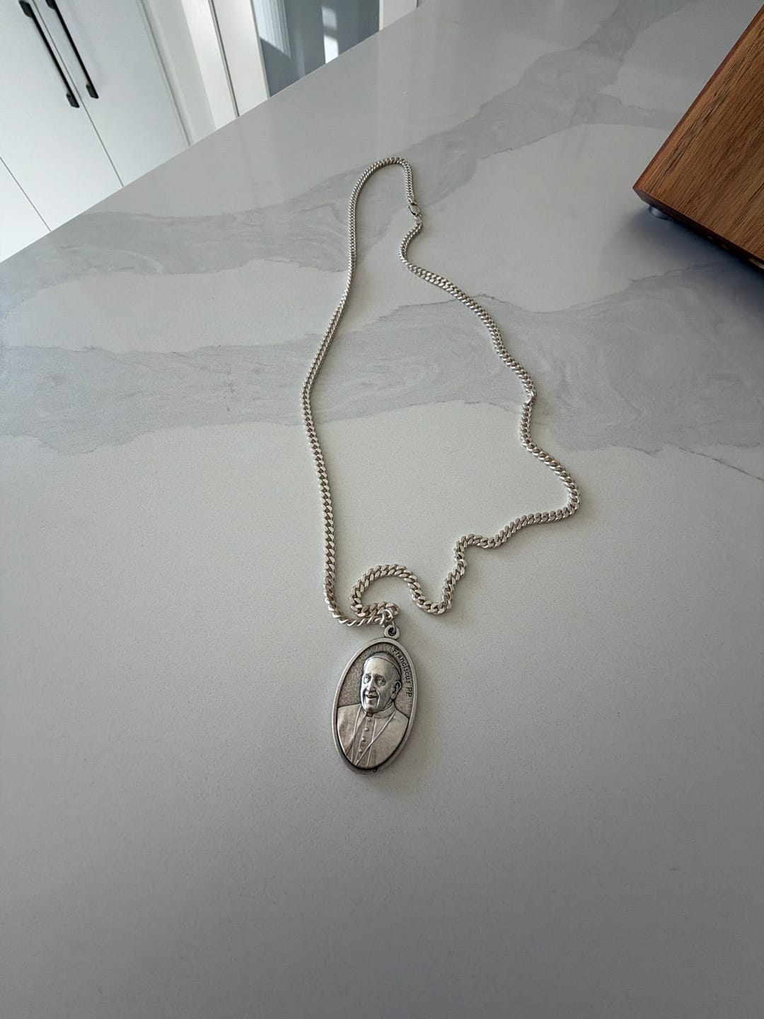 Customer photo review of Pope Francis Medal – Mary Undoer of Knots – Blessed Big Pendant