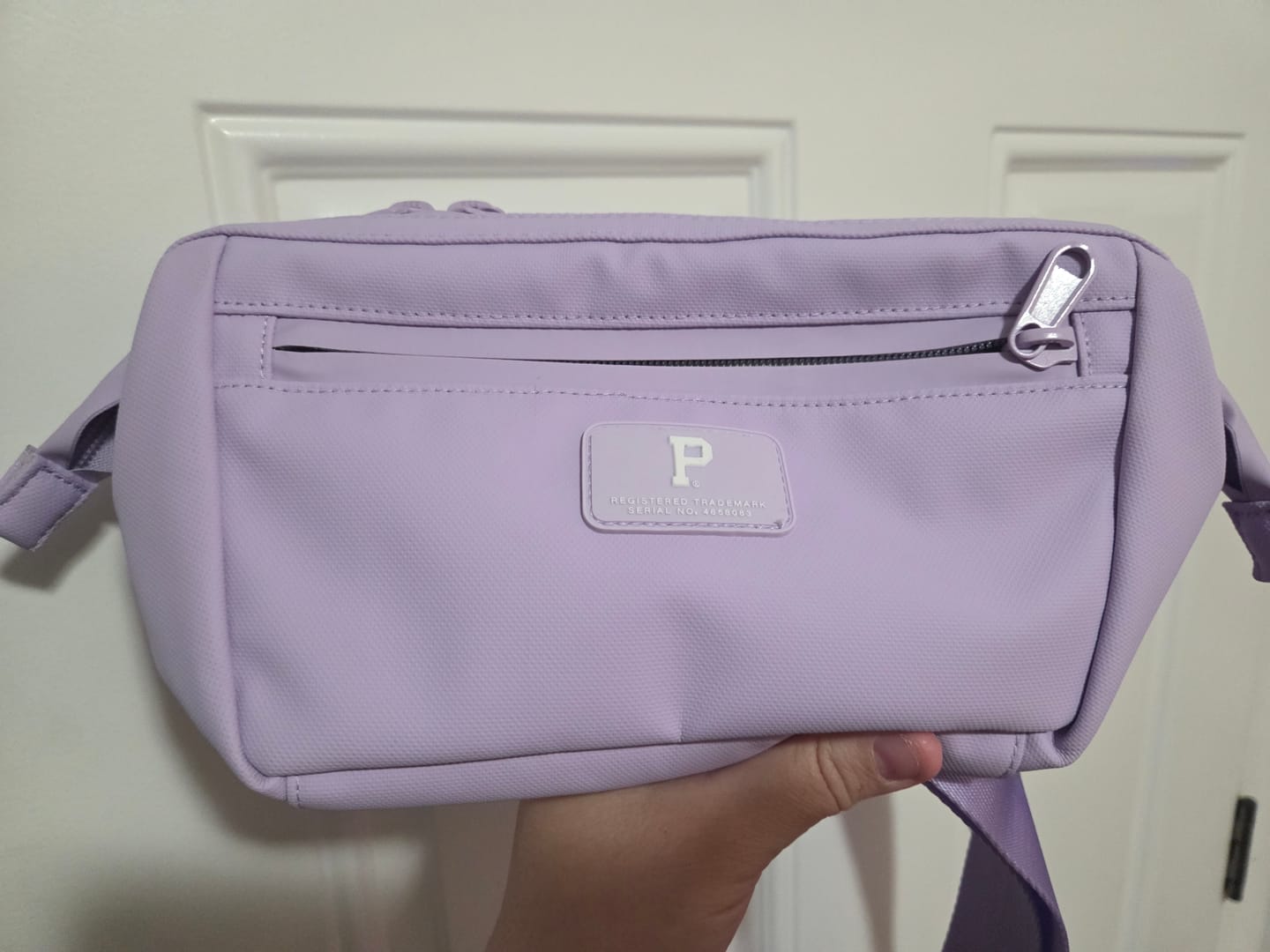 Customer photo review of Cascade Crossbody Bag