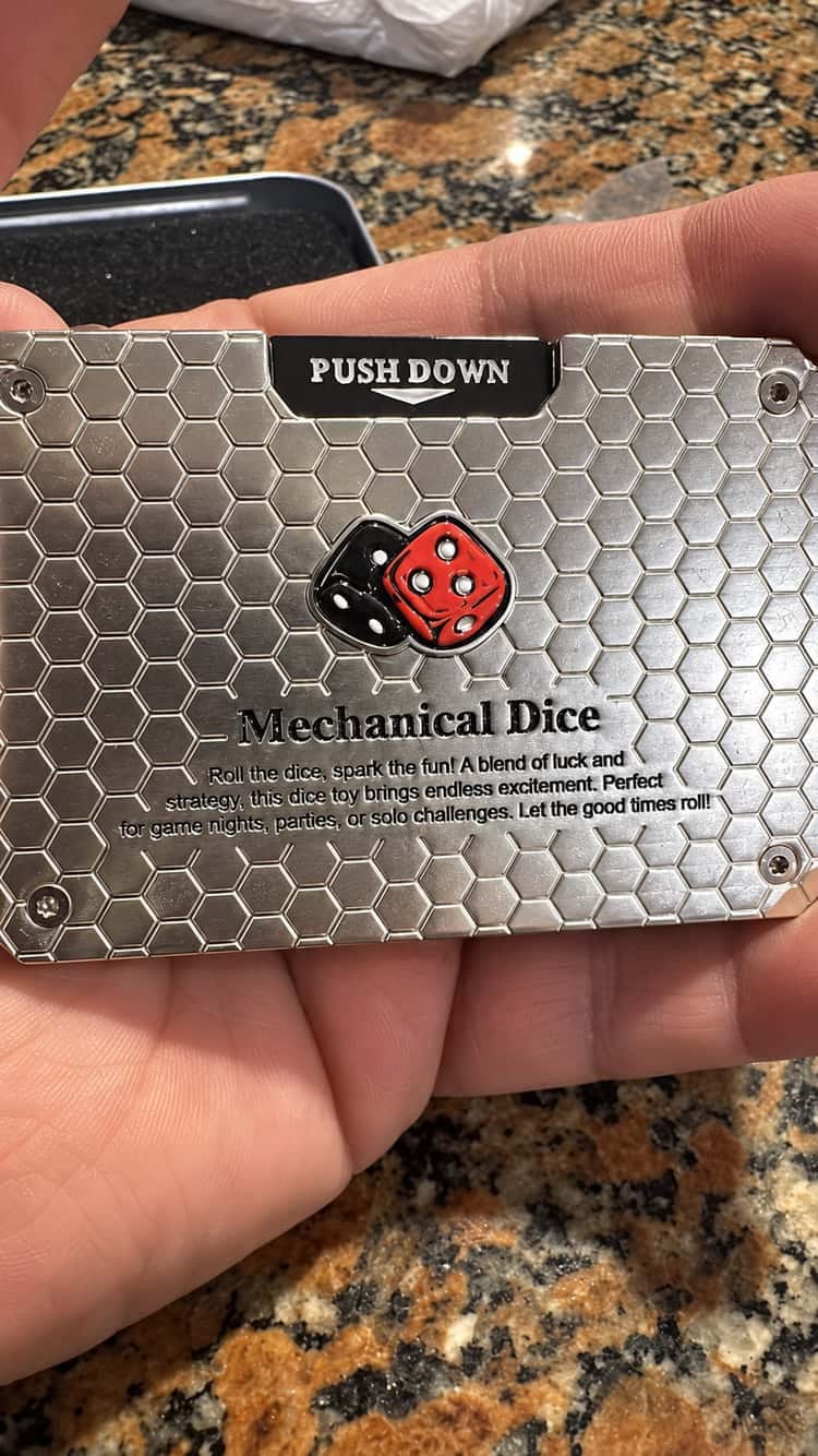 Customer photo review of Mechanical Dice Card