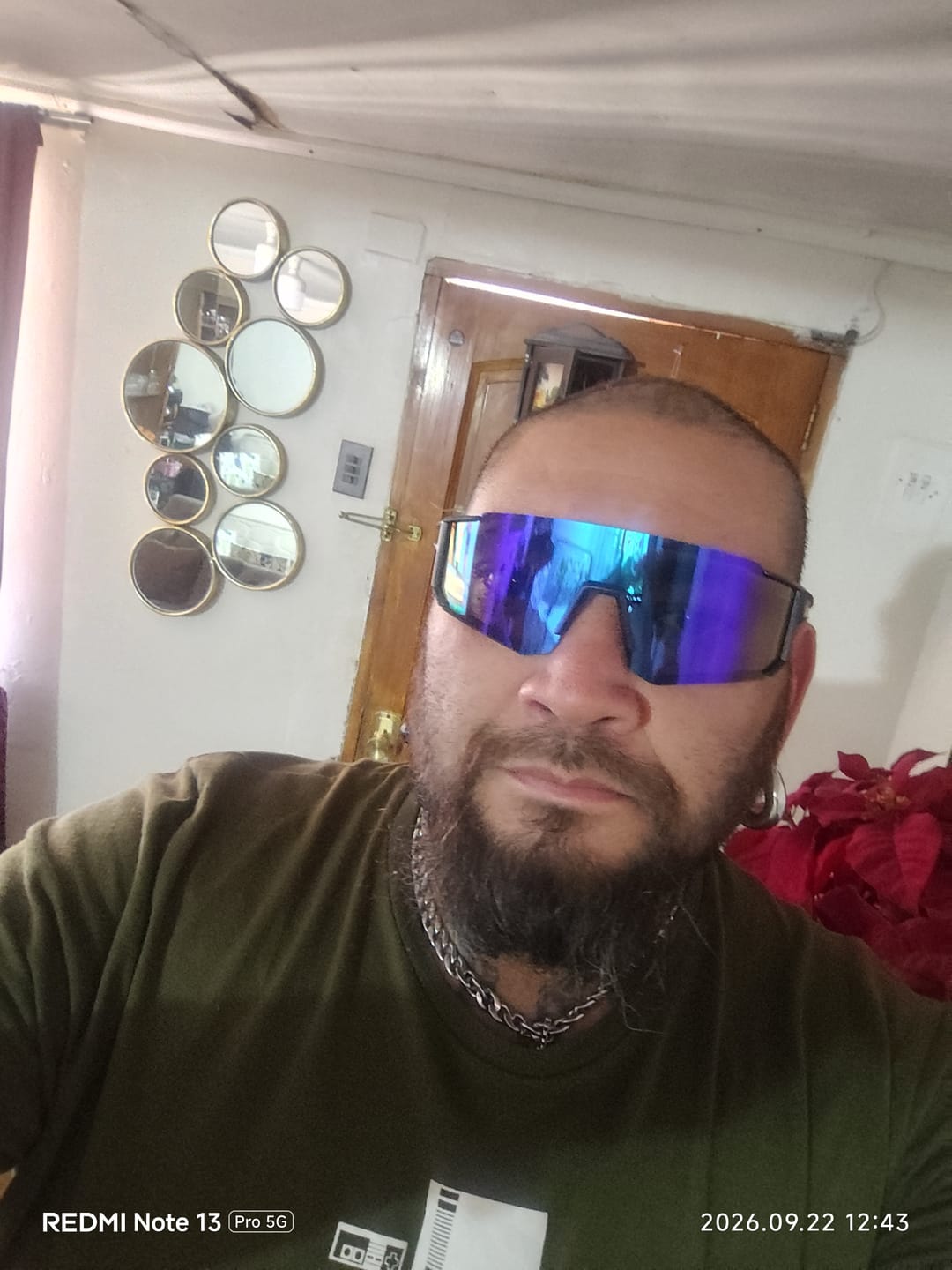 Customer photo review of Fins Blue