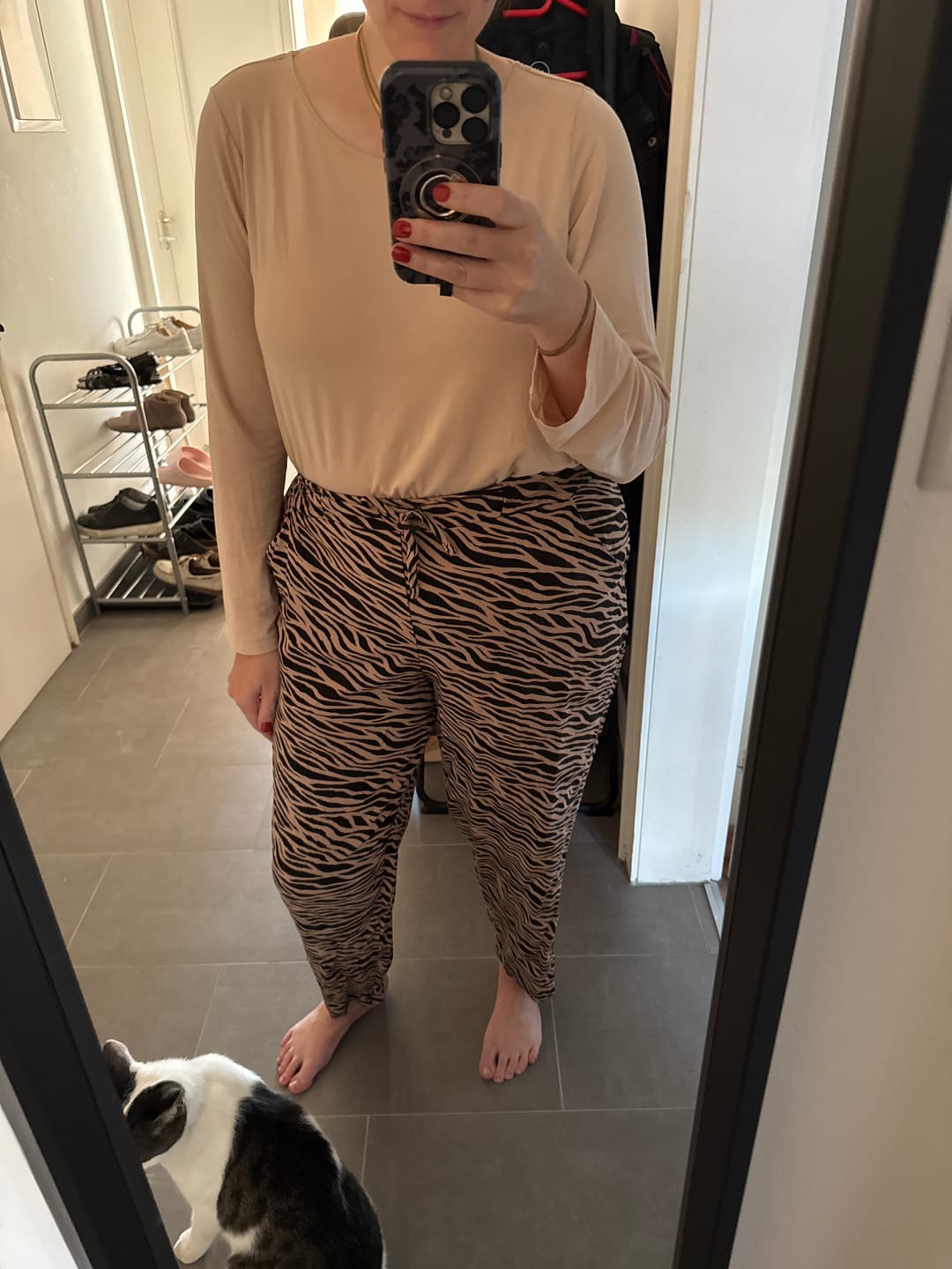 Customer photo review of Holly | Hose mit Bindeband & schmalem Bein | Leinen schwarz