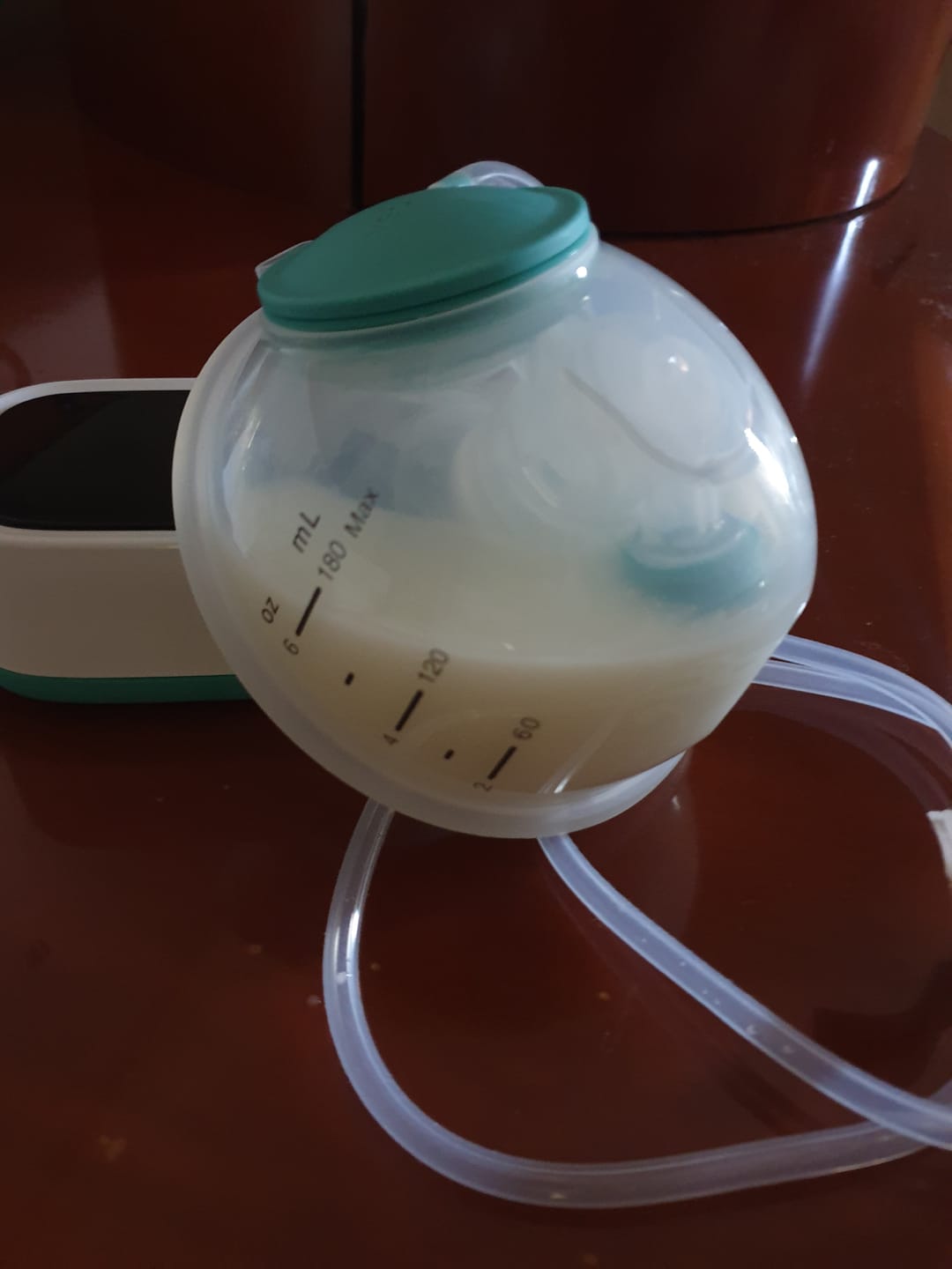 Customer photo review of VEO - Tiralatte portatile doppio