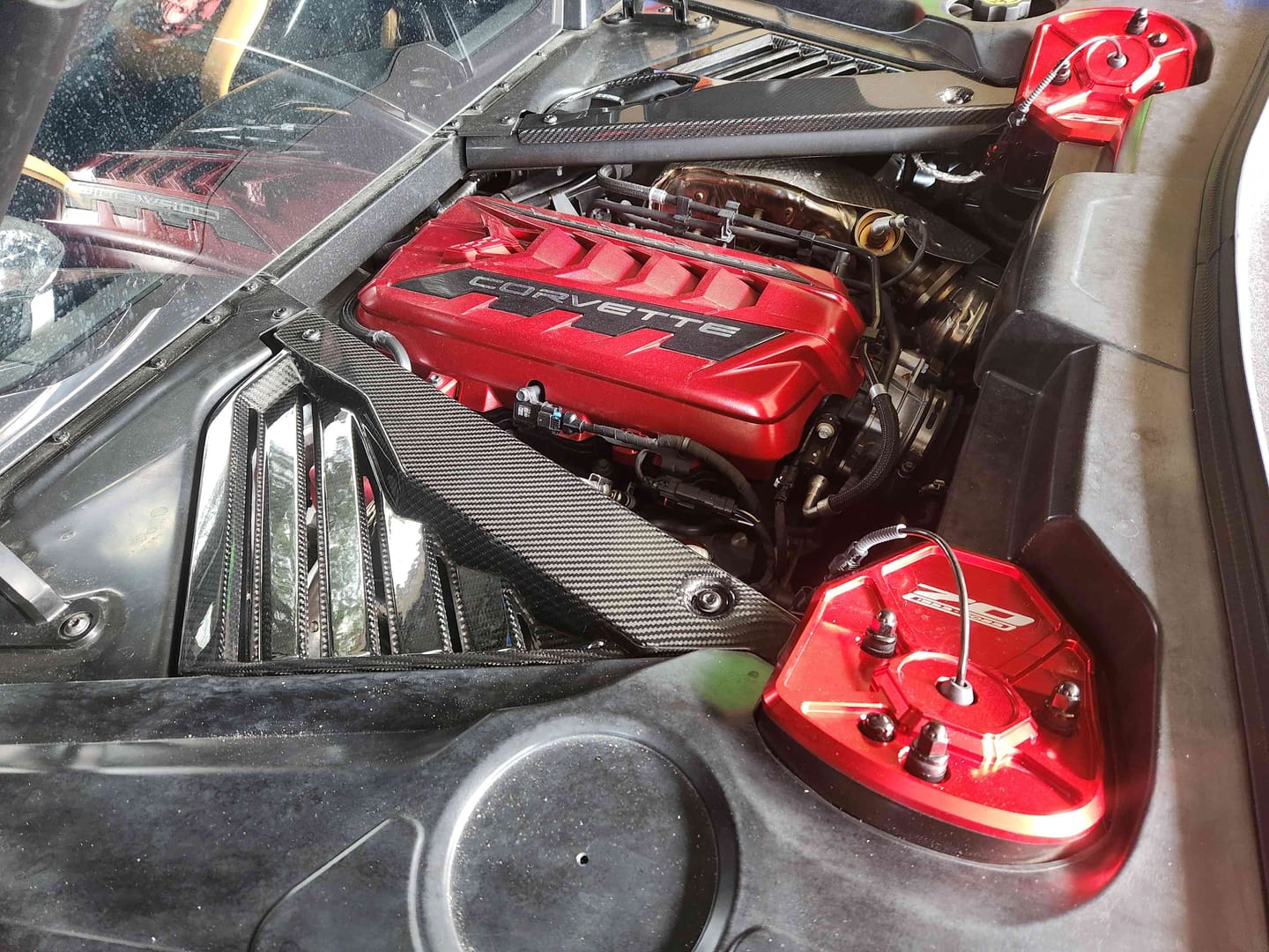 Customer photo review of C8 Corvette Real Carbon Fiber Engine Bay Side Panels | Direct Replacement (Stingray & Z06 Coupe)