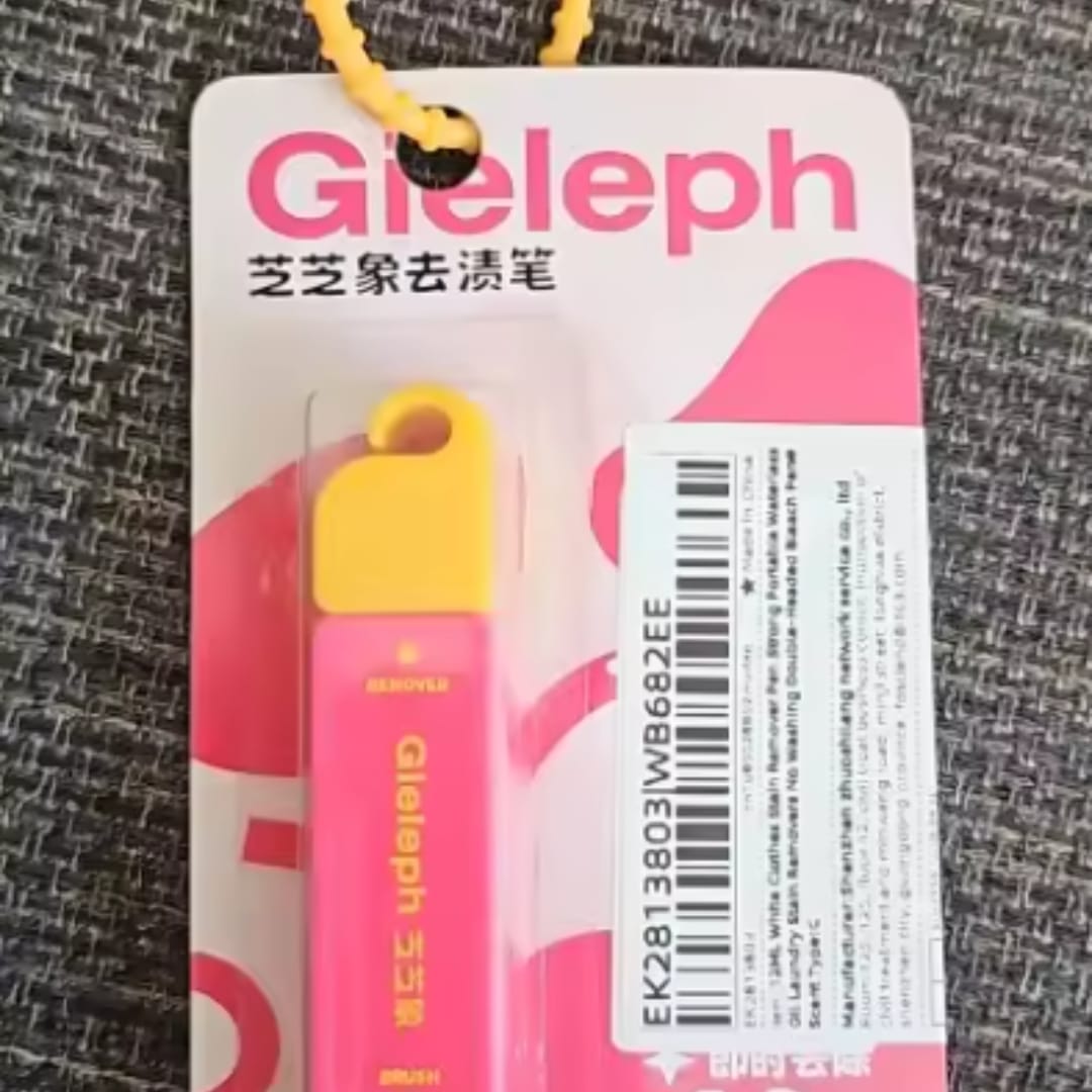 Customer photo review of Lápiz Quitamanchas Instantáneo 2 en 1