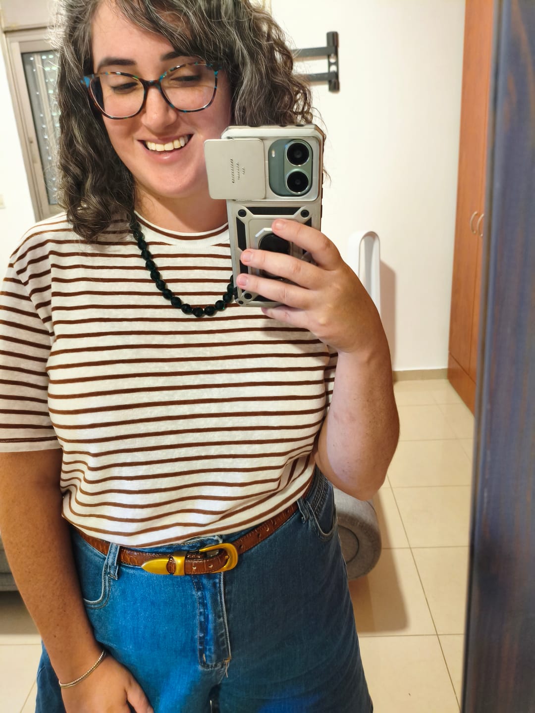 Customer photo review of חולצת היילי פסים קרמל