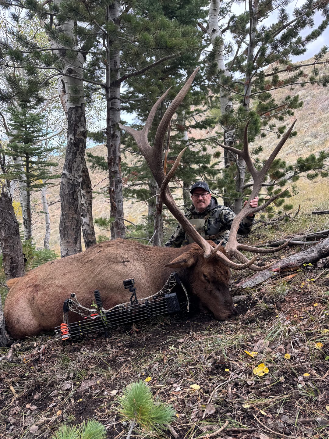 Customer photo review of Elk Freak PRO Logo Rope Trucker