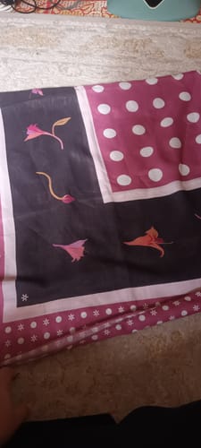 Customer photo review of Polka Square (Rose)