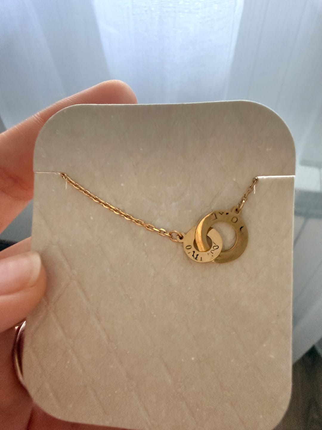 Customer photo review of Pulsera Apego - Personalizado