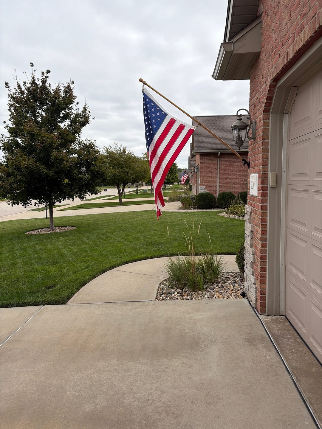 Customer photo review of 3' x 5' American Flag Set