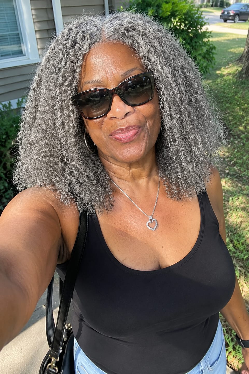 Customer photo review of Luvwin 5x5 Closure Salt & Pepper Burmese Curly Glueless Wig 100% Human Hair