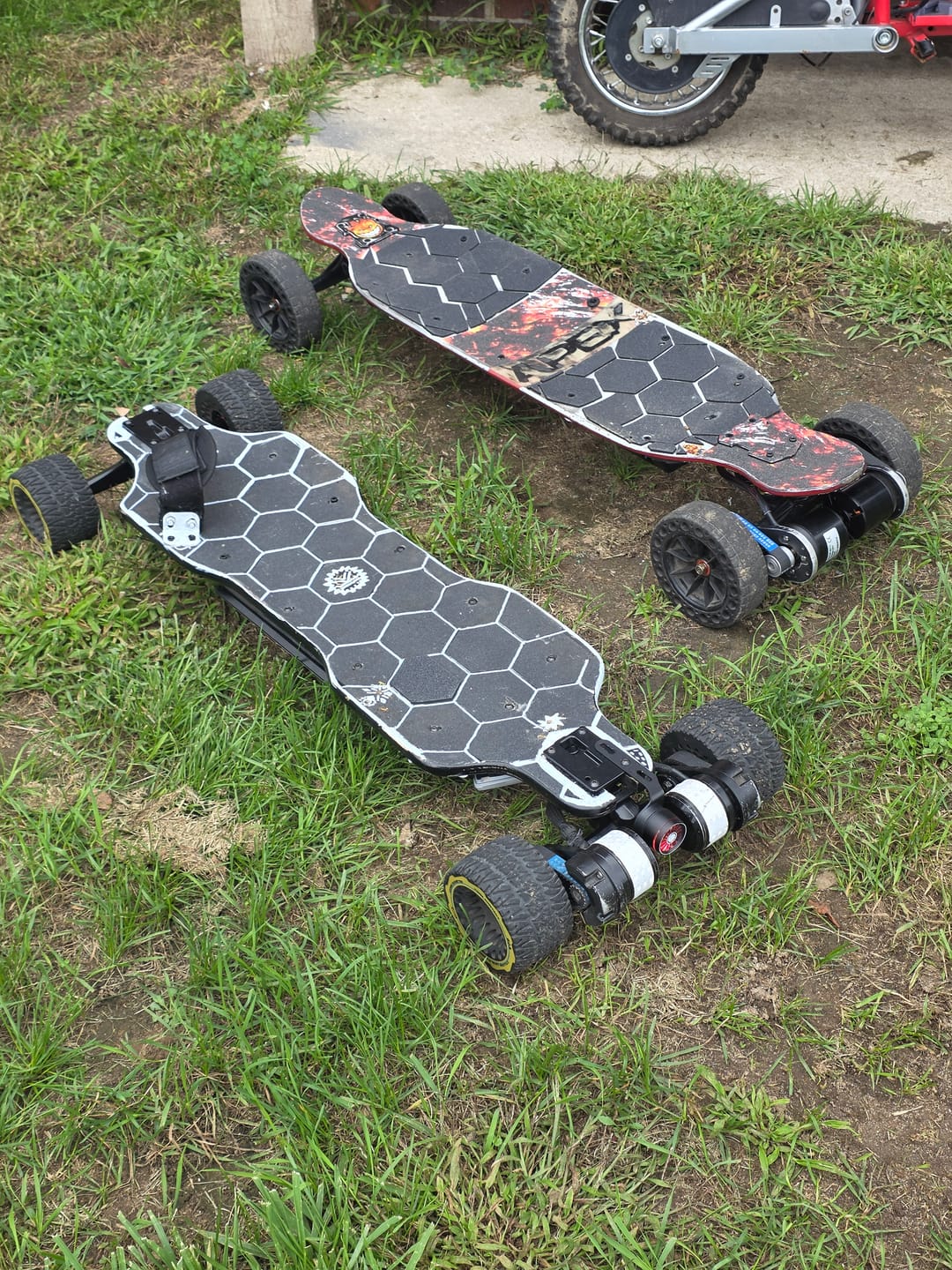 Customer photo review of Meepo Cyclone 120s Ultra Comfort High Grip All-terrain Wheels