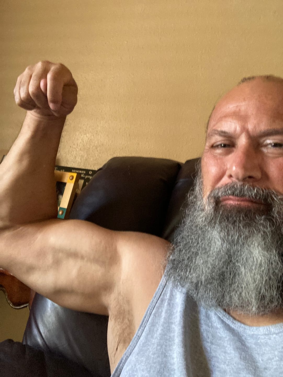 Customer photo review of Old School Muscle & Strength, Joint Friendly - 19-Nandro