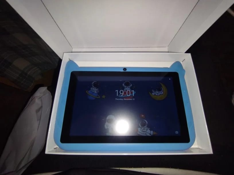 Customer photo review of Kids Learning Tablets