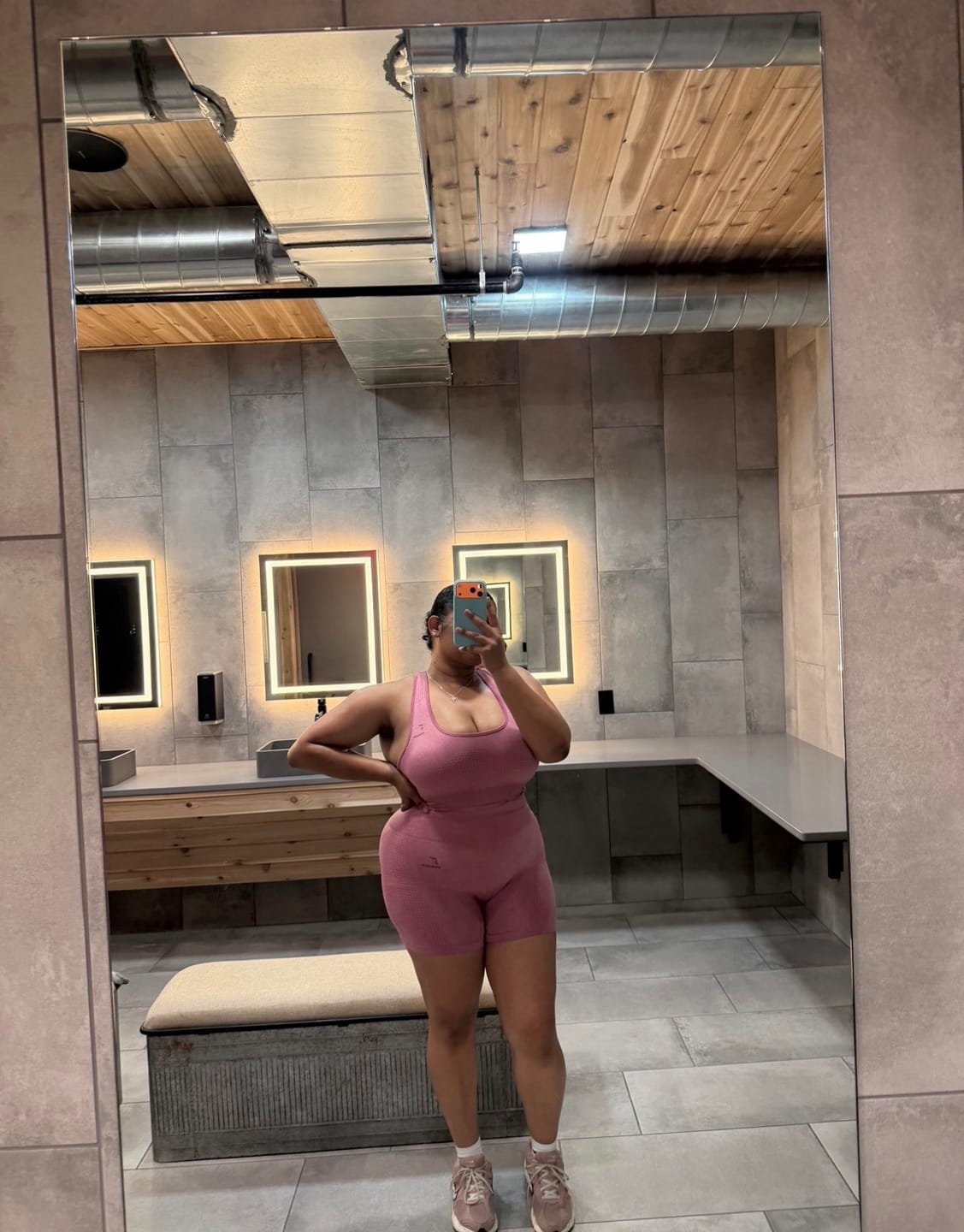 Customer photo review of Revenge Yoga Shorts - Pink