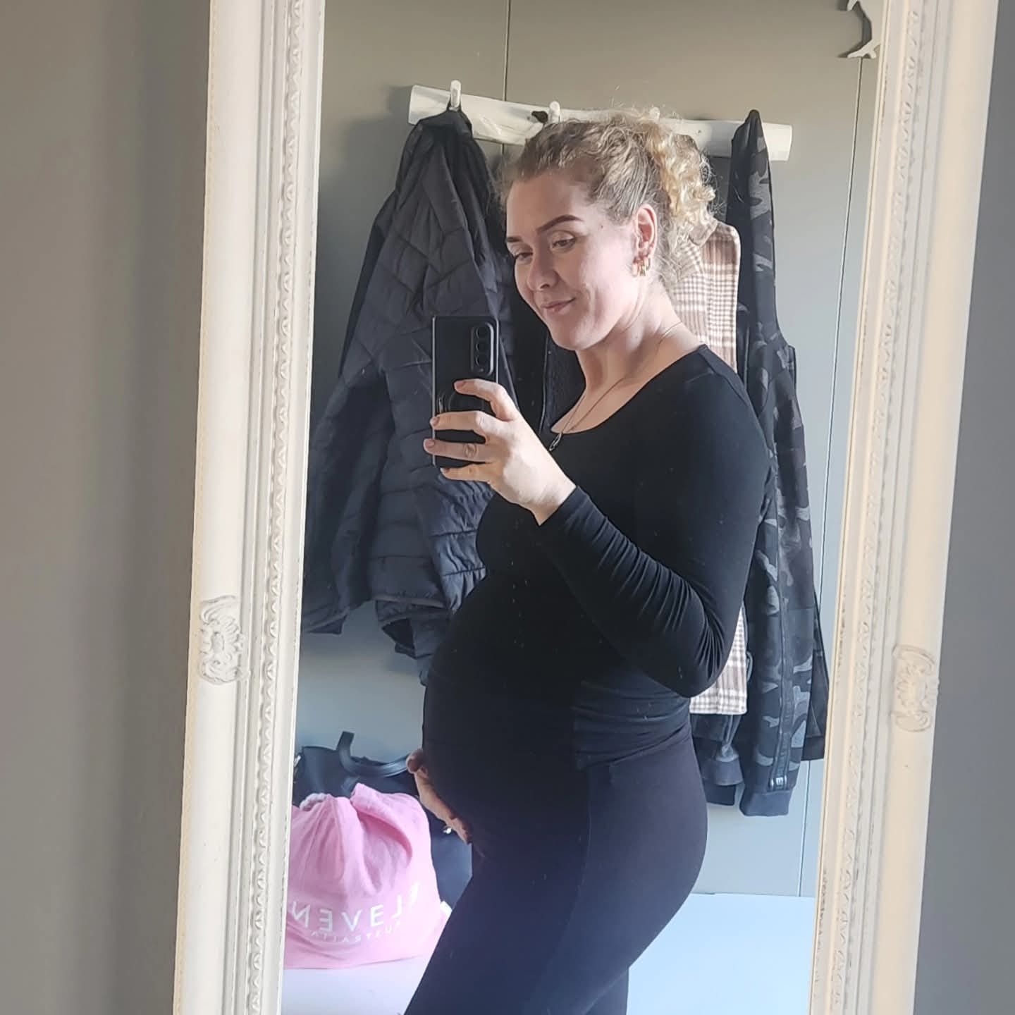 Customer photo review of LEA ribbed bómull buxur | LAKKRÍS