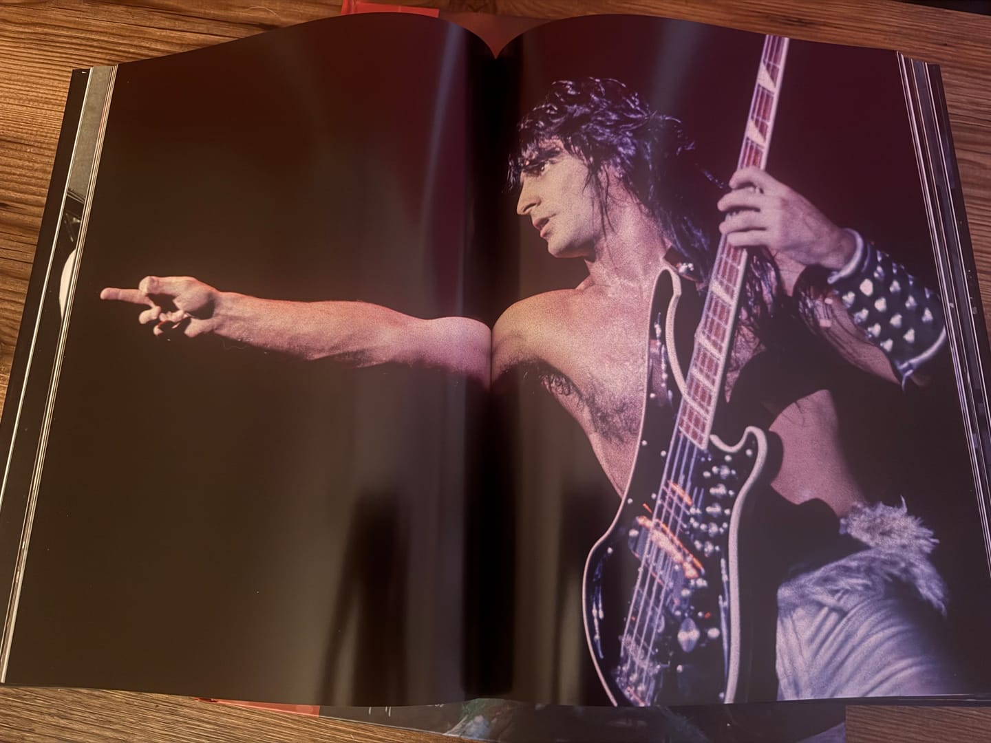 Customer photo review of Personalized Autographed Edition Of The Blood Of The Kings Vol. I - The History Of MANOWAR