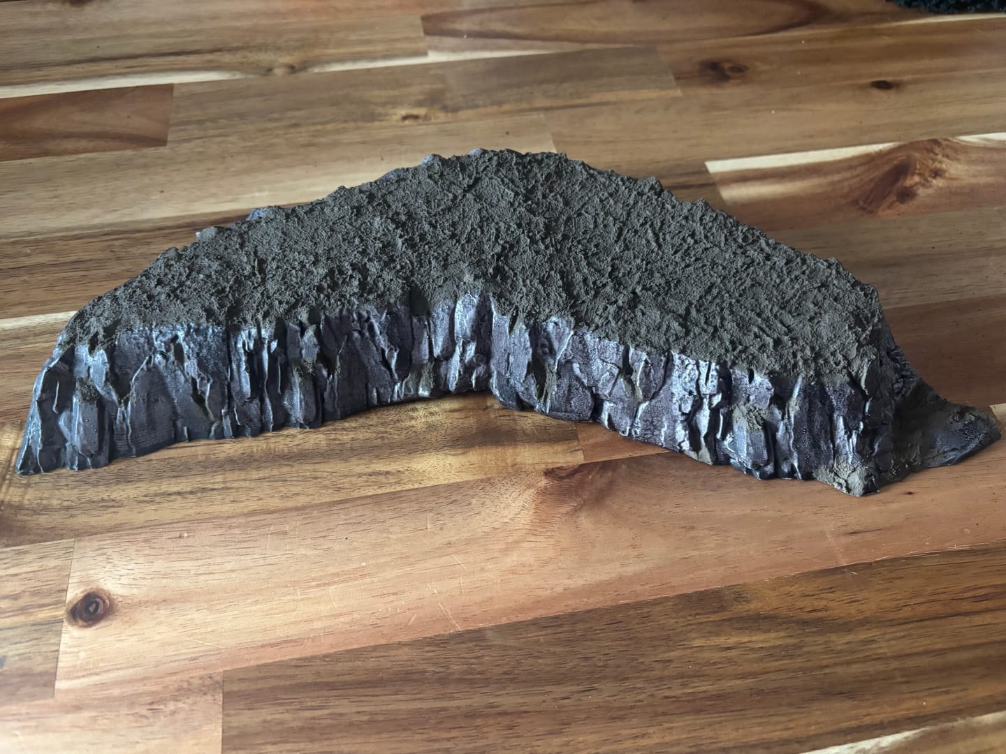 Customer photo review of Tabletop Gelände - Txarli Factory - Modern Hills