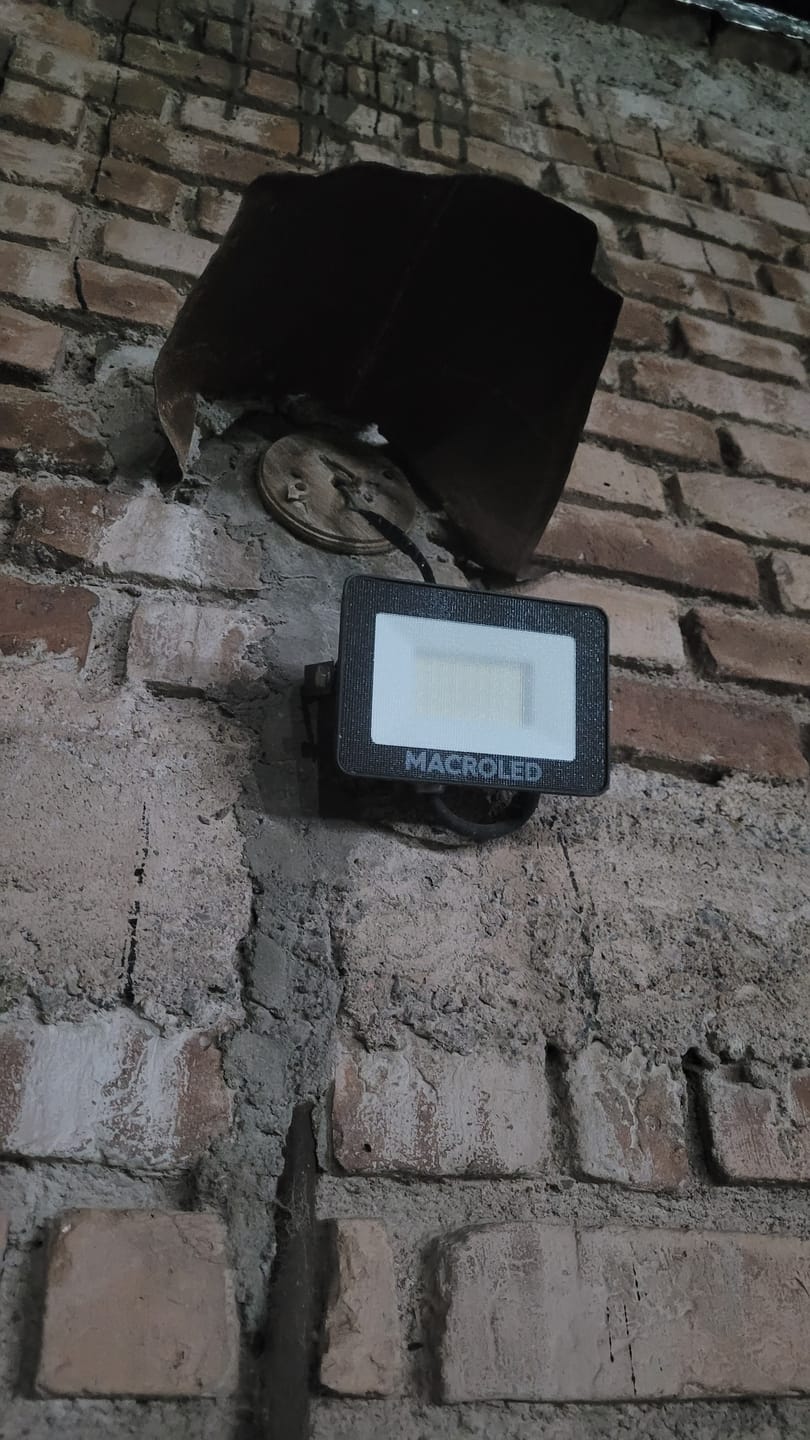Customer photo review of Simple Electricidad