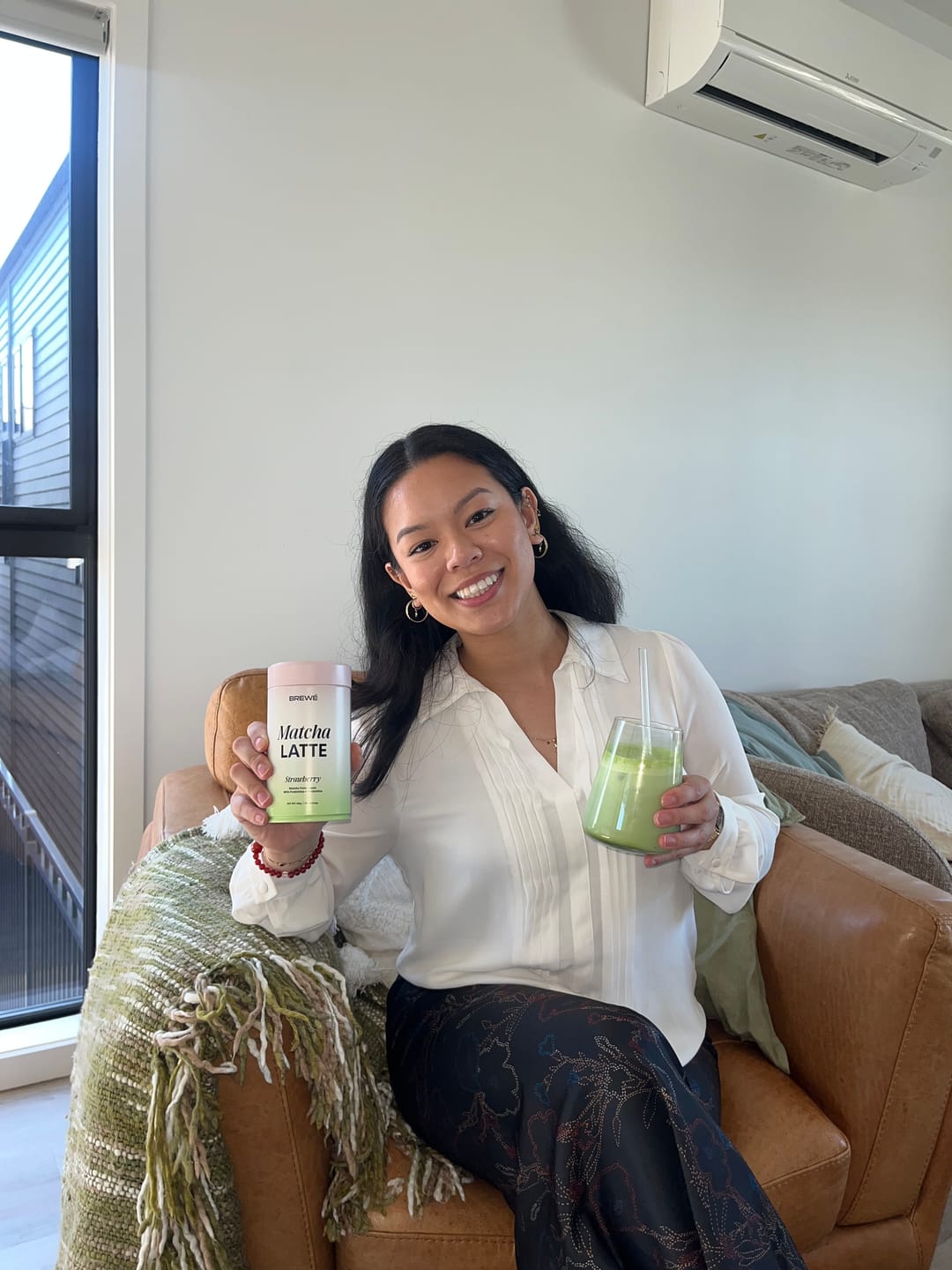 Customer photo review of Strawberry Matcha Latte (Ceremonial Grade + Pre & Probiotics)