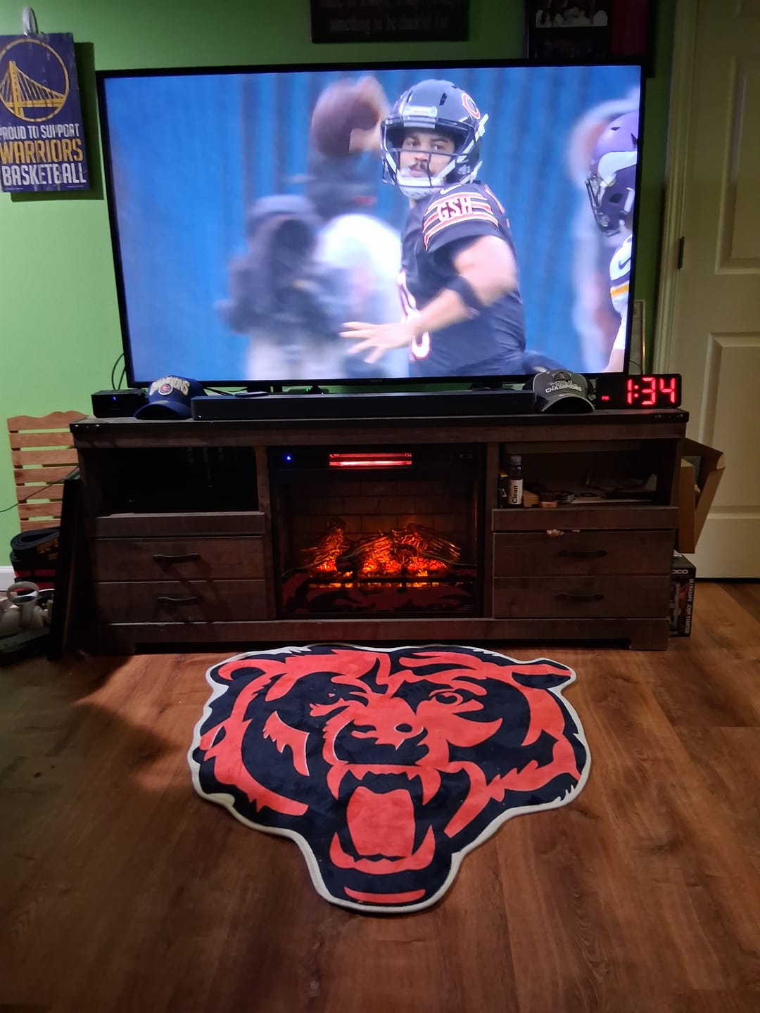 Customer photo review of Chicago Bears Logo Rug