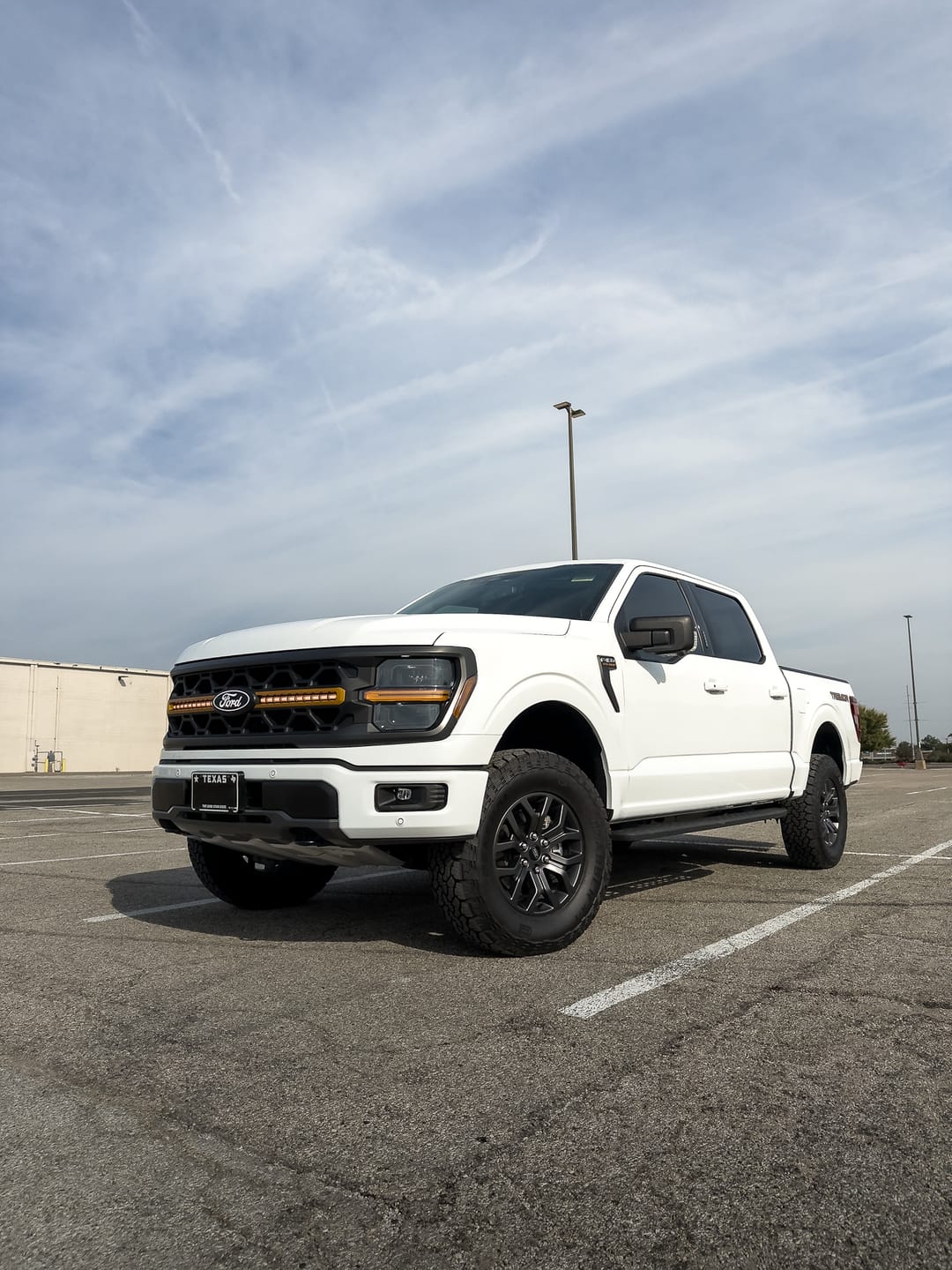 Customer photo review of LED DRL W/ Sequential Turn Signal For 2024+ Ford F150 Tremor