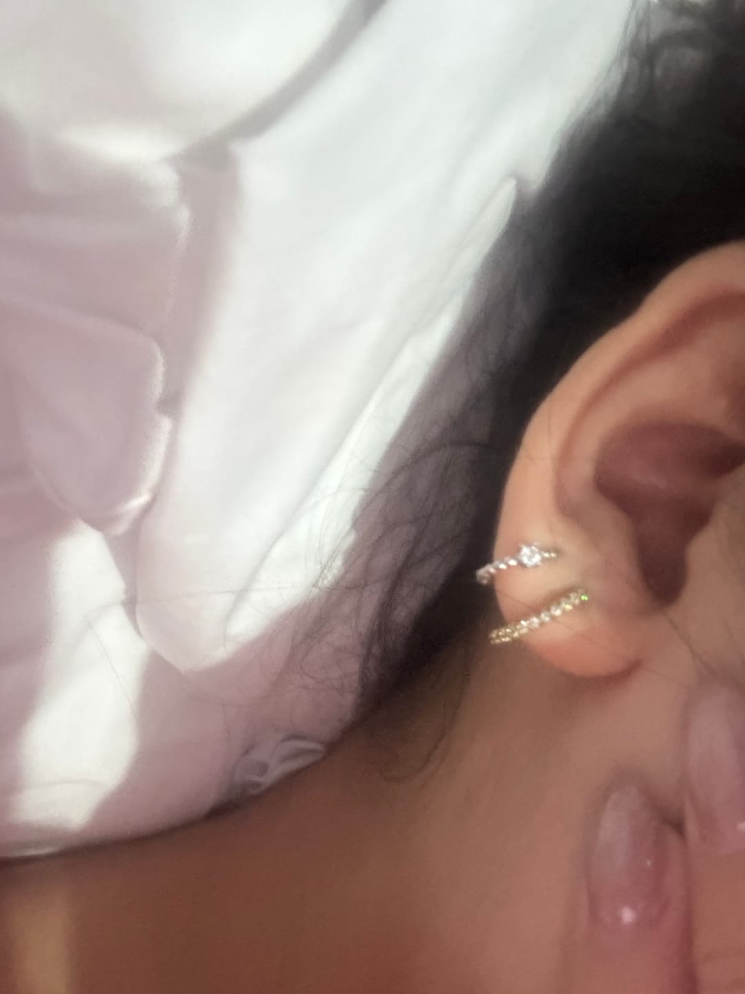 Customer photo review of Arracada Bolitas Con Zirconia Blanca 10 mm