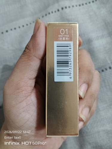 Customer photo review of O.TWO.O ROSE GOLD 2 IN 1 LIPSTICK AND LIPGLOSS