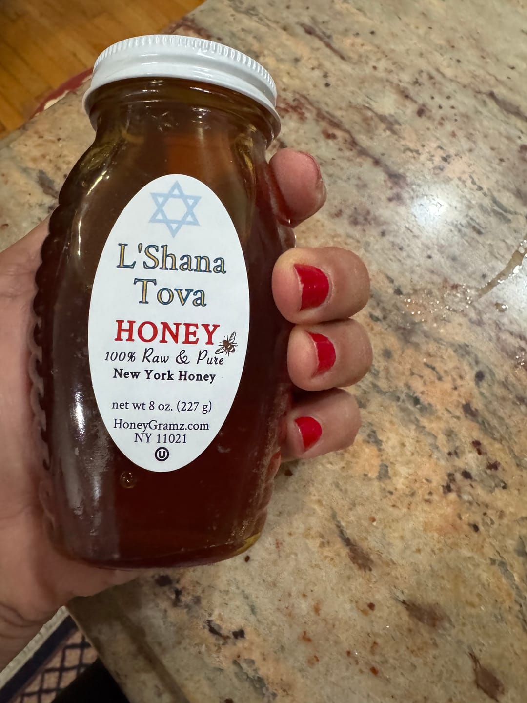 Customer photo review of Shabbat Shalom Honey (New York Wildflower - OU Kosher)