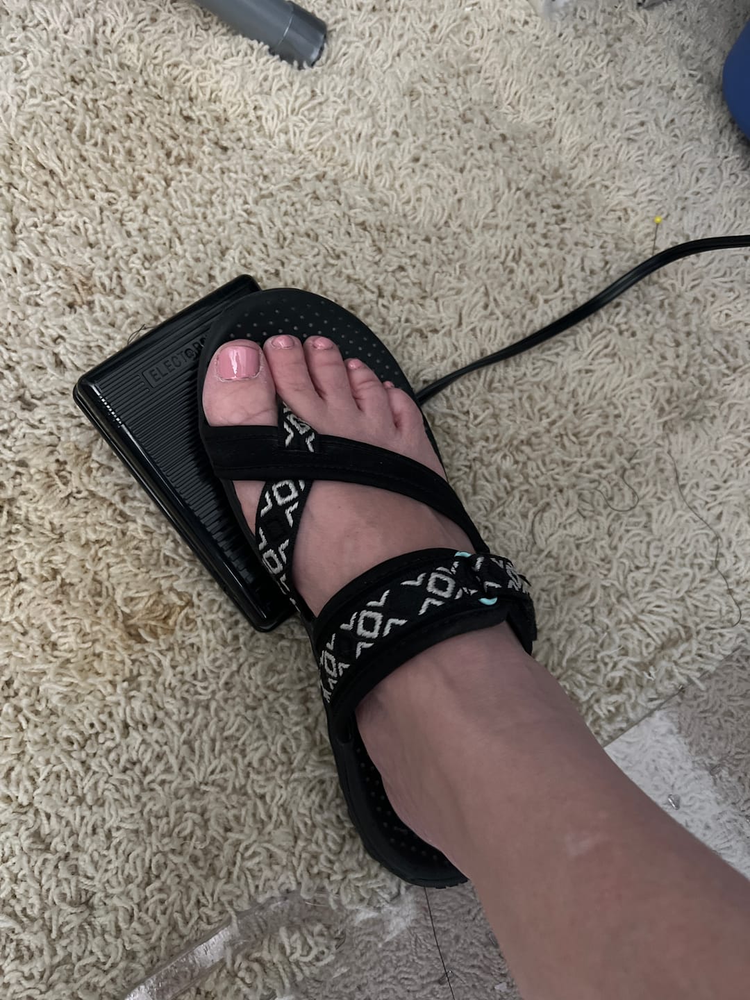 Customer photo review of Foot Control & Cord (110/120V), Brother #J00360051