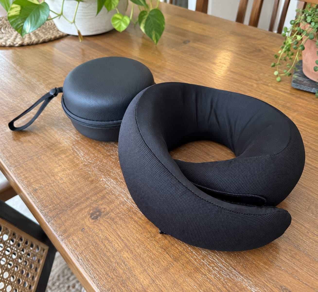 Customer photo review of Almohada de Viaje NUVY 360°