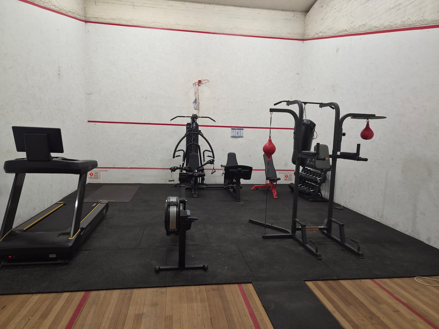 Customer photo review of TITANIUM USA CS700 COMMERCIAL TREADMILL WITH SMART CONSOLE