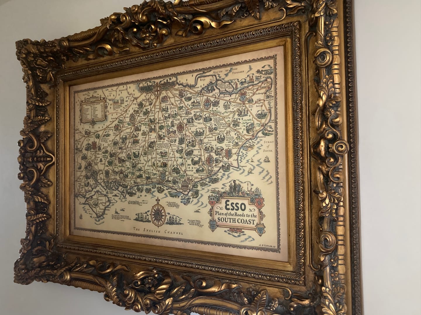 Customer photo review of Esso Plan of Roads to the South Coast 1931 - Kent, Sussex, Surrey, Hampshire - Old Vintage Car Map - Pratts, Standard Oil