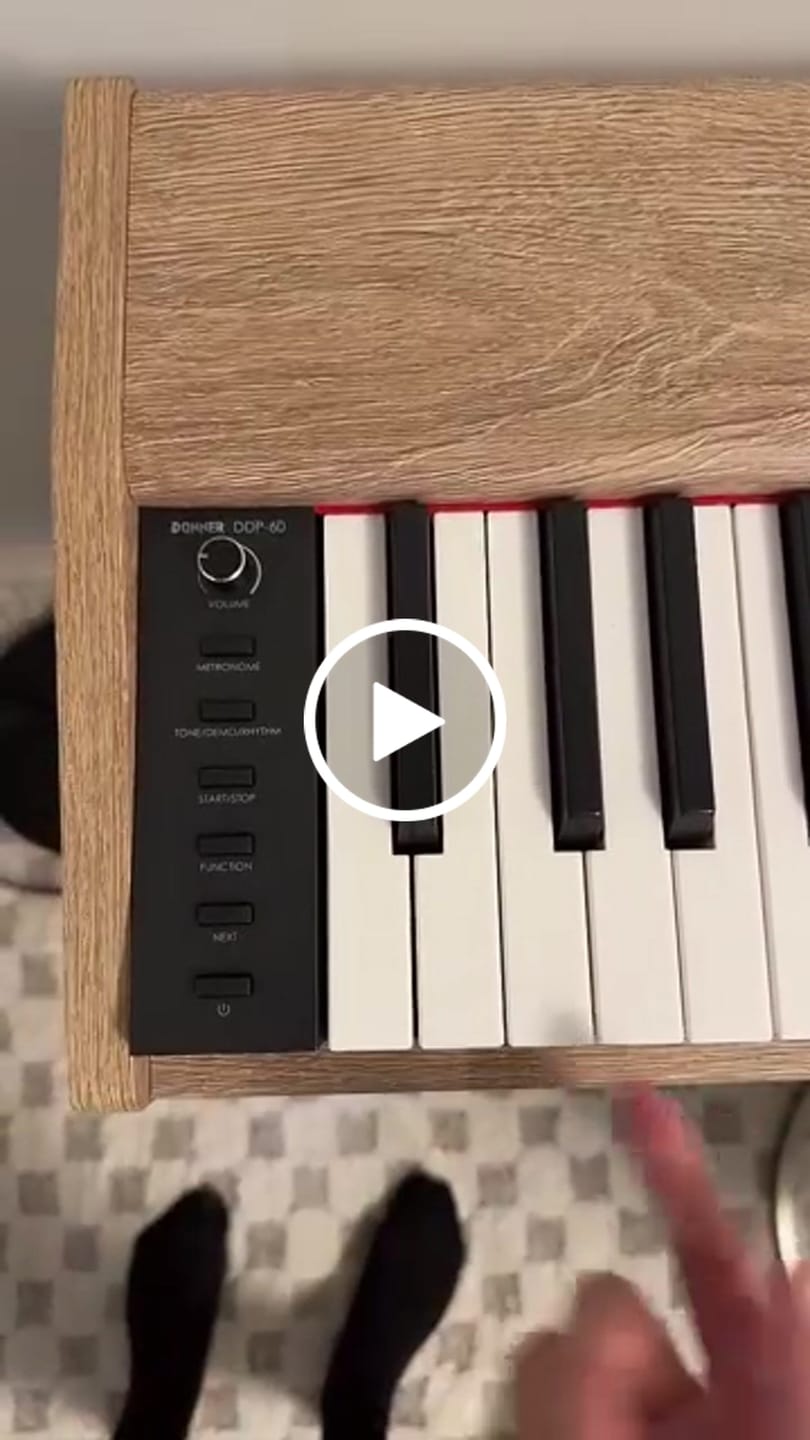 Customer video review of Donner DDP-60 Halbgewichtet Digital Piano