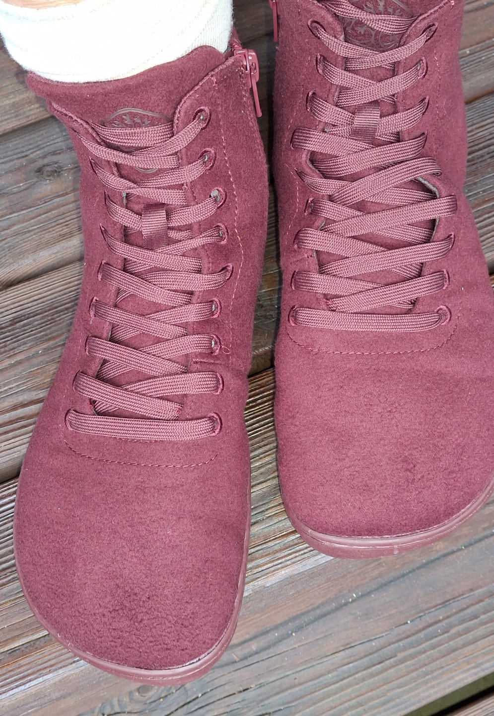 Customer photo review of Vaistoa Tunto 2 -paljasjalkatennarit