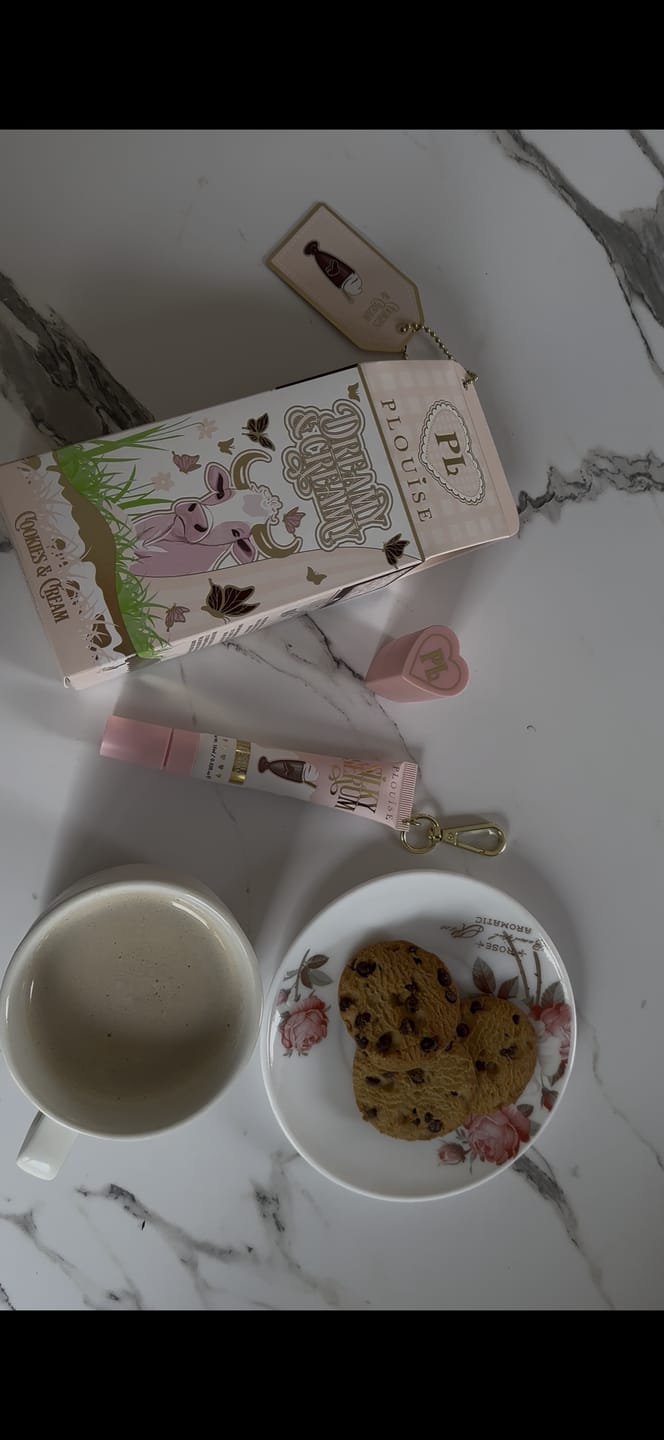 Kupčeva recenzija balzama za usne i seruma za usne Dreamy And Creamy Duo