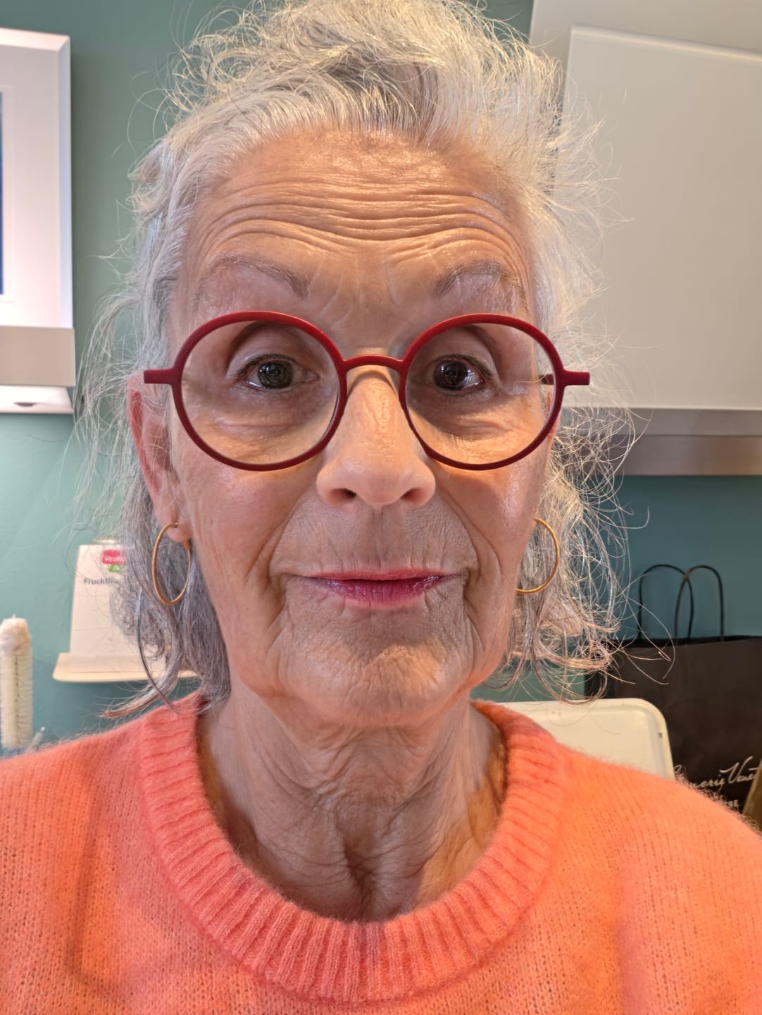Customer photo review of 490 - Magic Lipstick