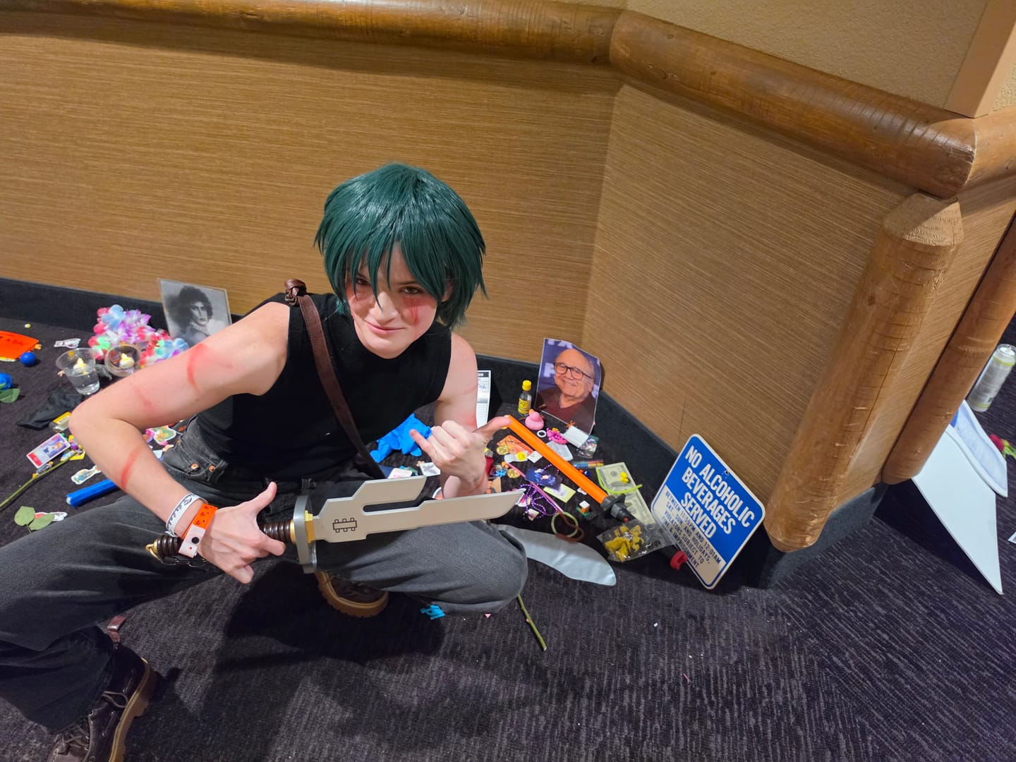 Customer photo review of Jujutsu Kaisen Maki Zenin Dark Green Textured Short Shaggy Basic Wig