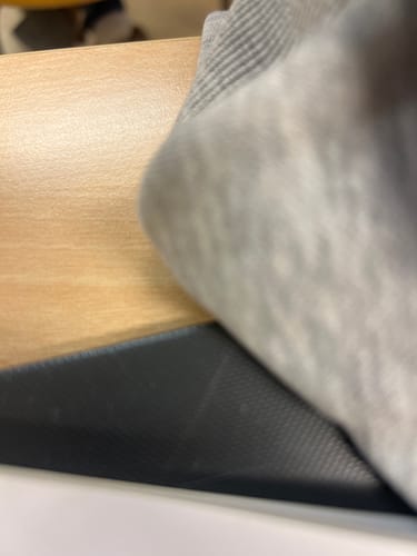 Joel V.s bild på sin studentmössa