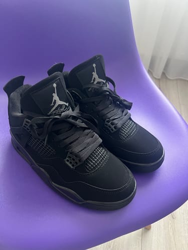 Customer photo review of Air Jordan 4 Black Cat