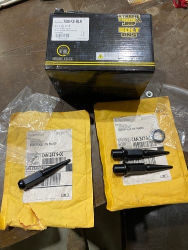 Customer photo review of 4.4" Spiked Lugz Kit
