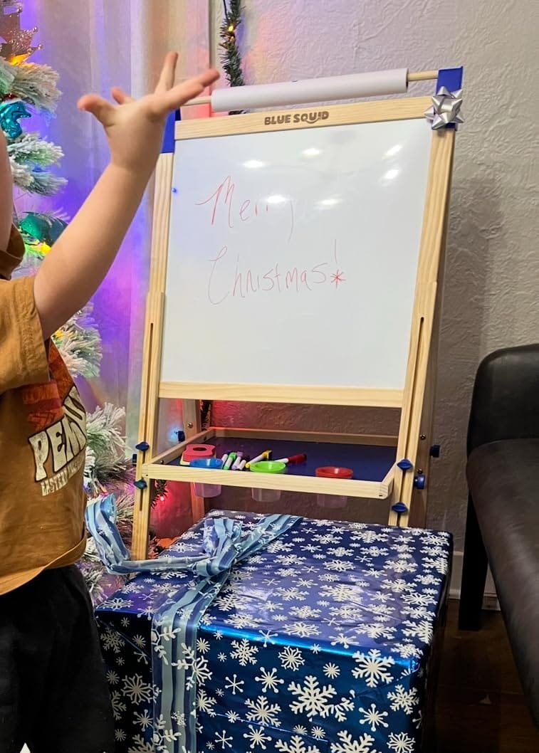 Customer photo review of Art Easel with 100+ Accessories