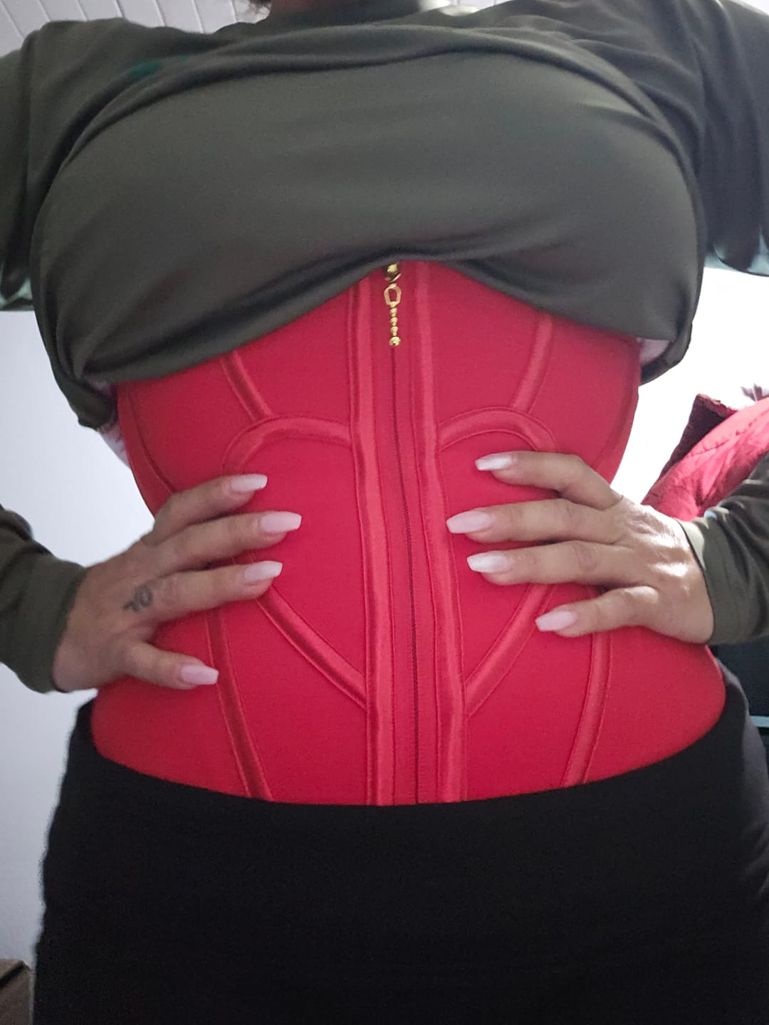 Customer photo review of COOSHAPE™ Sculpt Flow Core Lift Cupid's Grip Valentine's Fantasy Waist Trainer