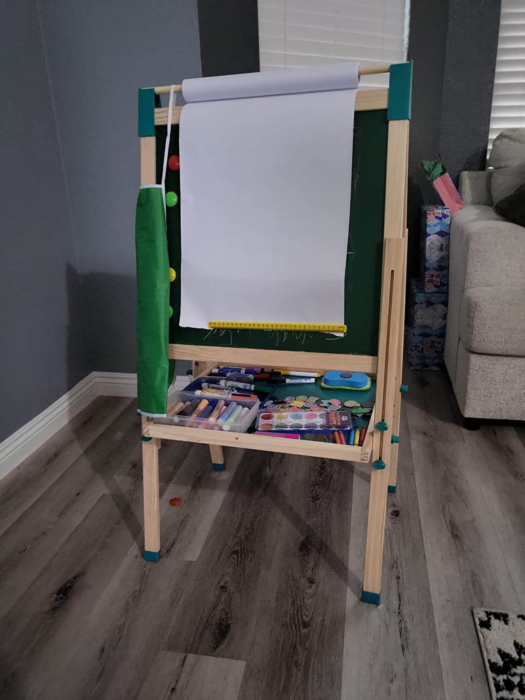 Customer photo review of Art Easel with 100+ Accessories