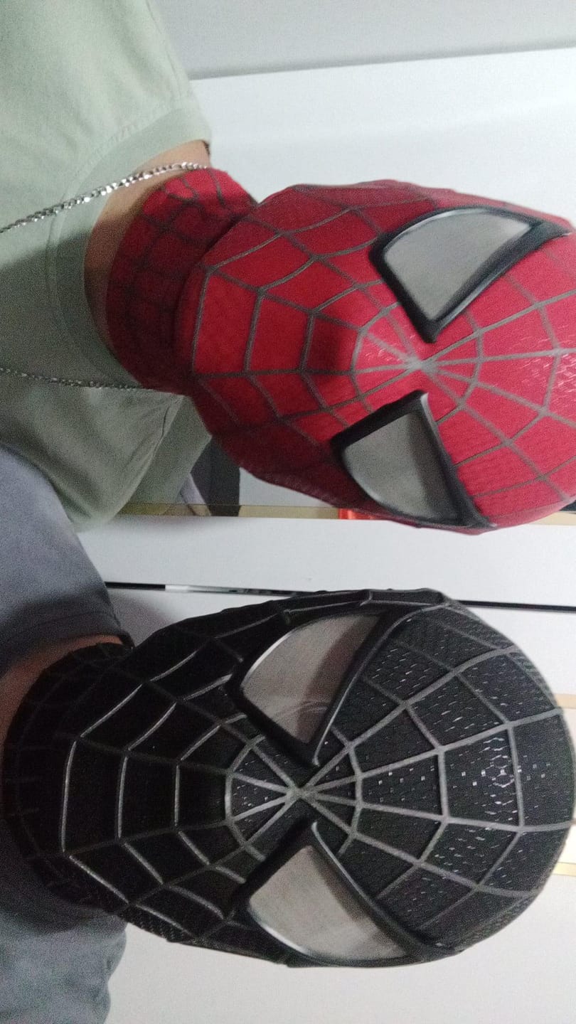 Customer photo review of Tobey maguire özel seri