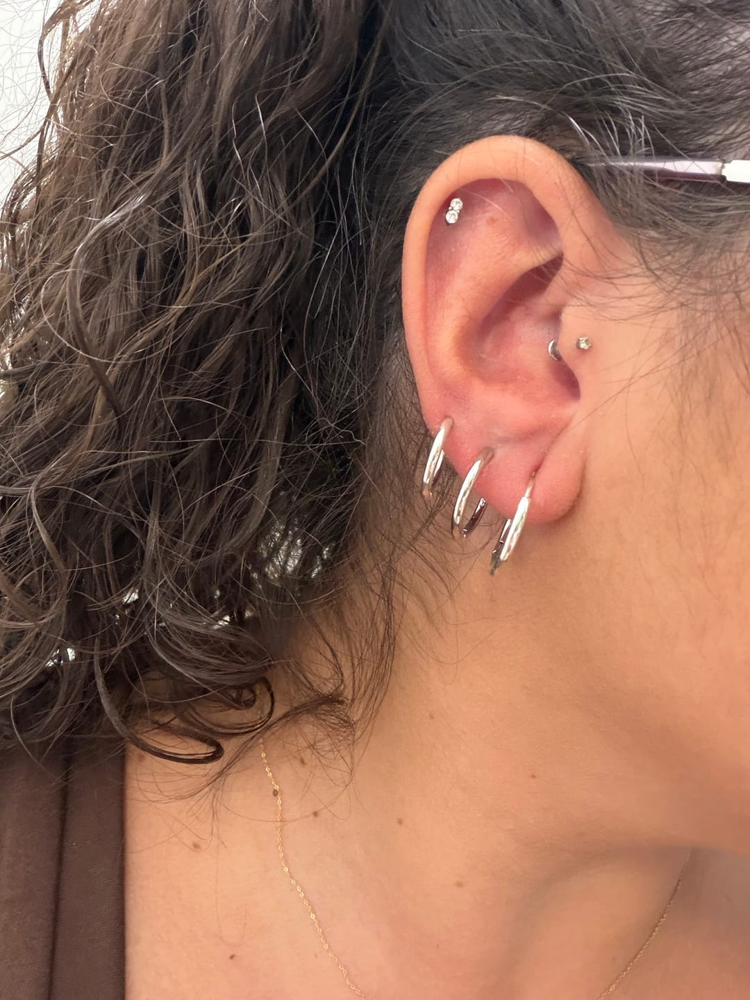 Customer photo review of Pendientes Aritos Clásicos