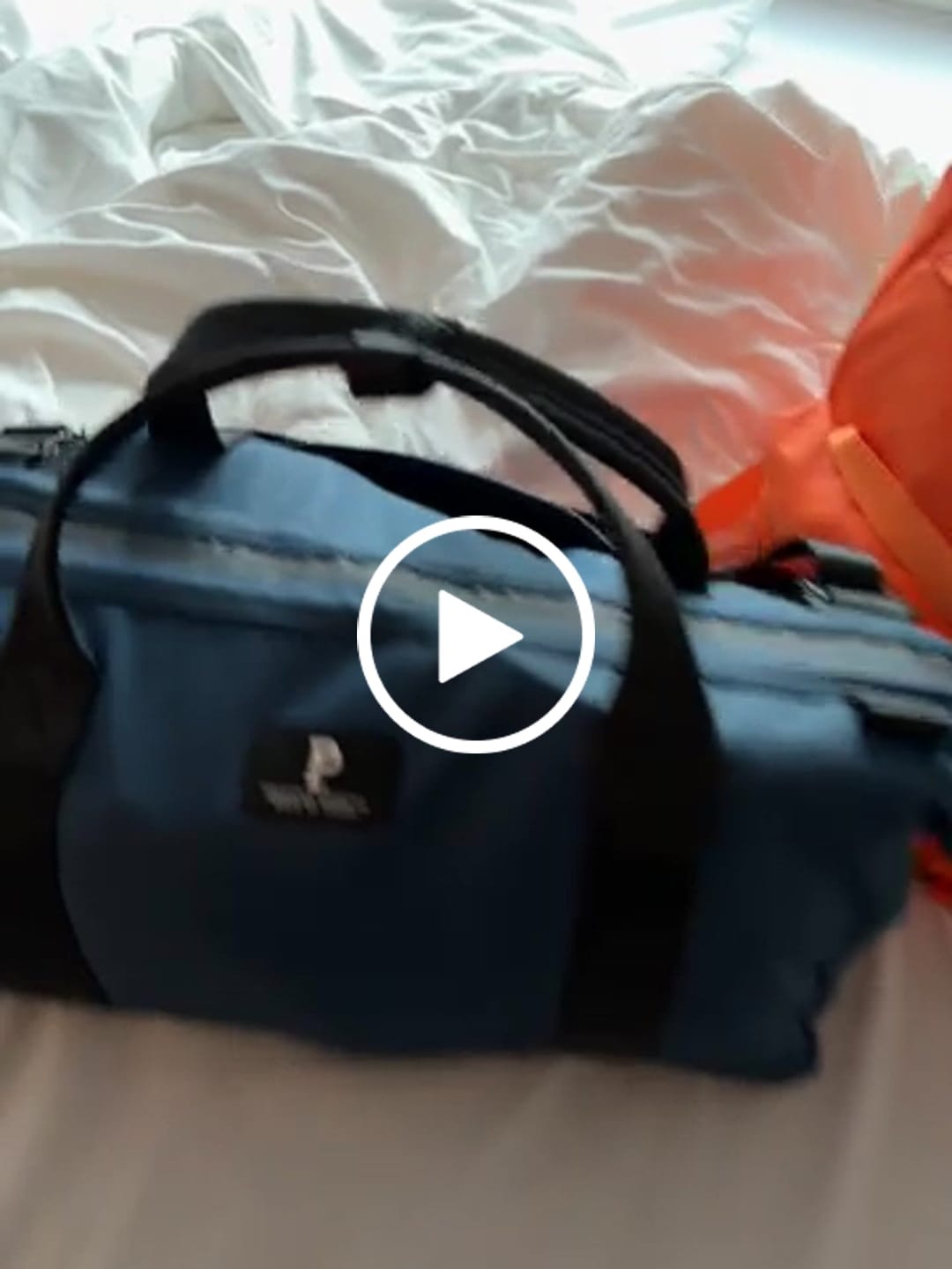 Customer video review of Cascade Duffle Bag - Compact