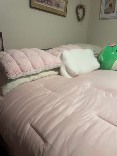 Customer photo review of CloudCool™ Cooling Comforter