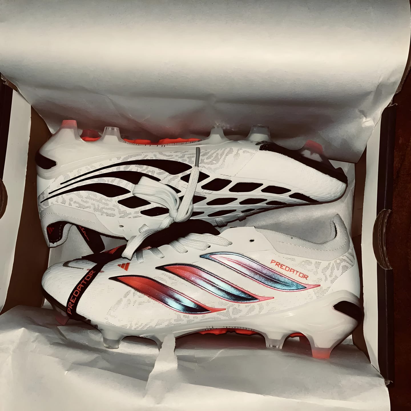 Customer photo review of Predator Elite FT FG - Chaos vs Control Pack