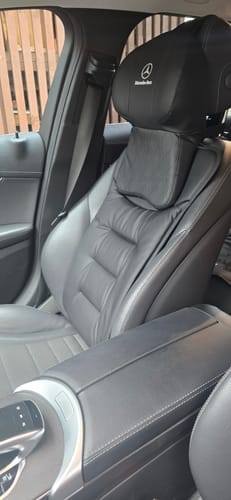 Customer photo review of Individuell gestaltetes Auto Nackenkissen