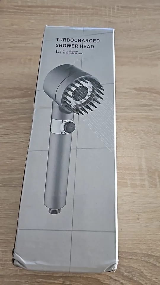 Customer photo review of Doccino Filtrante ZEROTRACCE: Meno Tracce e Più Pulizia nella Tua Doccia